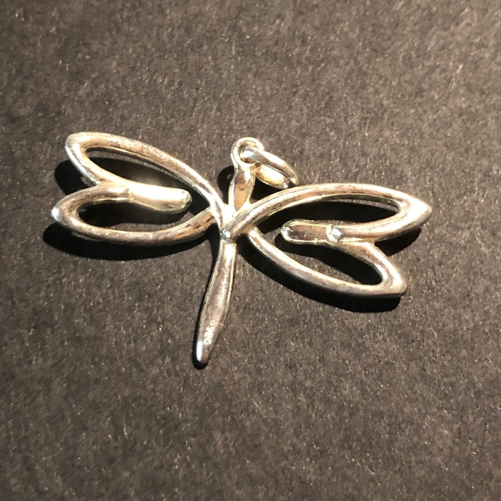 solid sterling dragonfly pendant - Picture 2 of 3